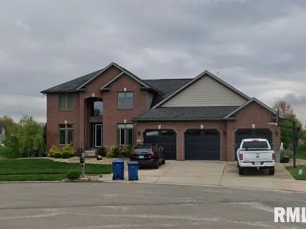 1070 Nine Rock Rd, Sherman, IL 62684