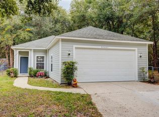 26405 Baird Ave, Mount Plymouth, FL 32776