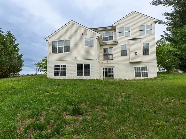 391 Sheerer Dr — Photo 49