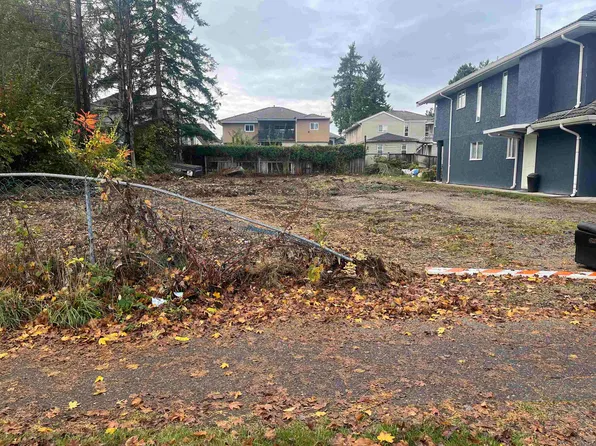 7937 124th St, Surrey, BC V3W 3X7