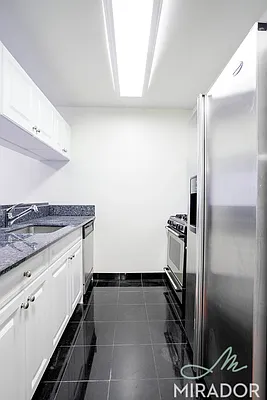 Rented by Mirador Real Estate | media 20