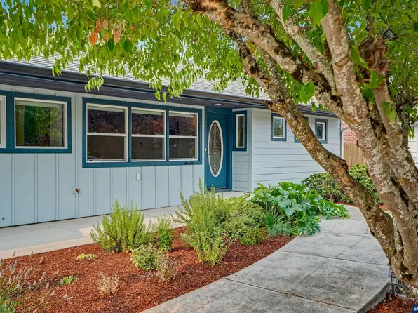 659 E Sherman St, Lebanon, OR 97355