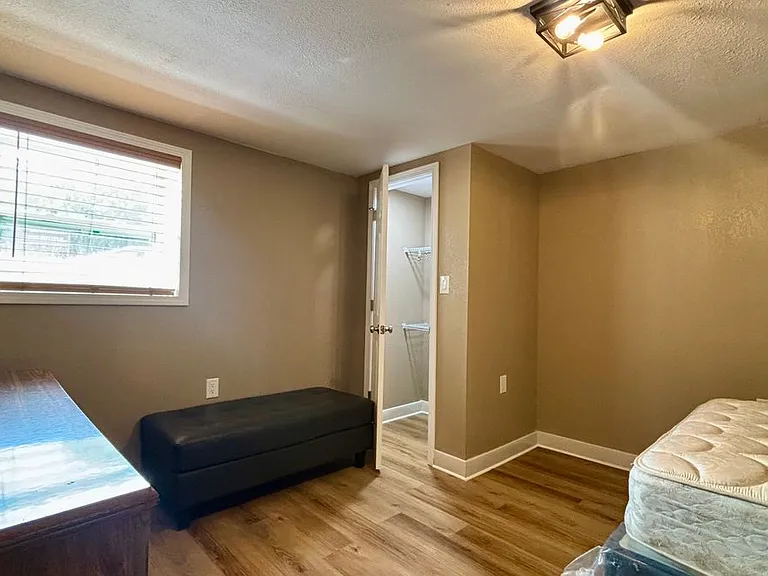 626 W Main St #2 — Photo 4