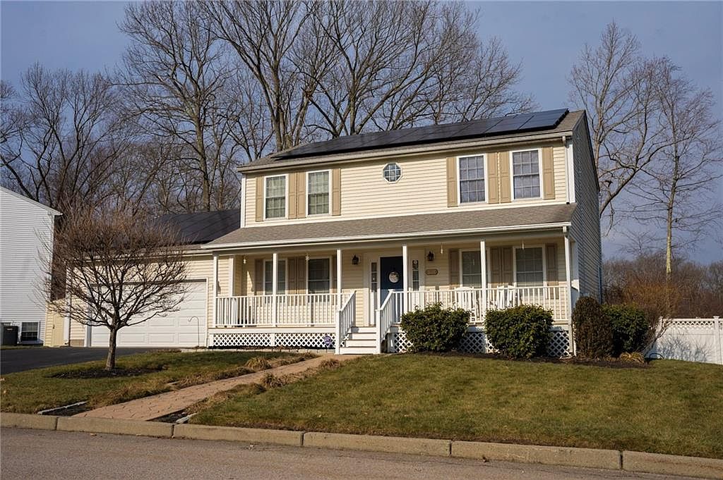 35 Gilcrest Dr, West Warwick, RI 02893 Zillow
