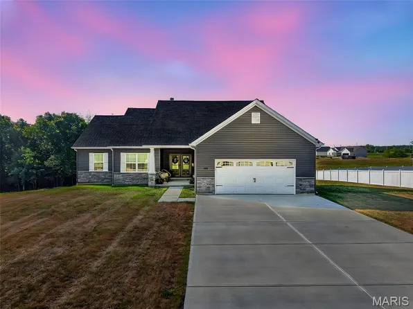 308 Orchid Ct, Troy, MO 63379