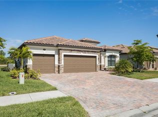 20750 Granlago Dr, Venice, FL 34293