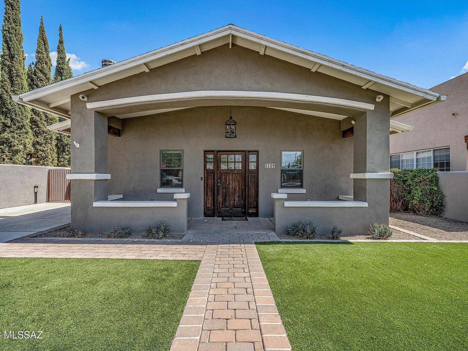 5 bed, 4.5 bath, 3564 sqft, $5,400 — Photo 2