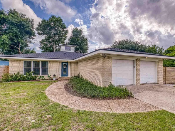 3815 Durango Dr, Pensacola, FL 32504