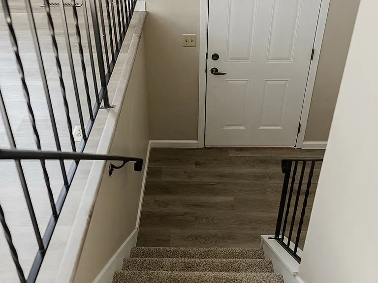 Court Place Townhomes — Photo 19