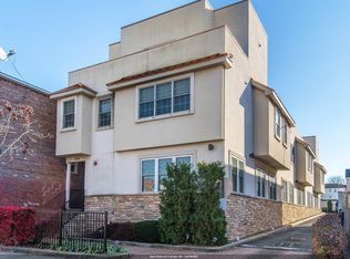 604 Avenue A #104, Bayonne, NJ