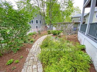 333 Lowell Ave, Newtonville, MA 02460