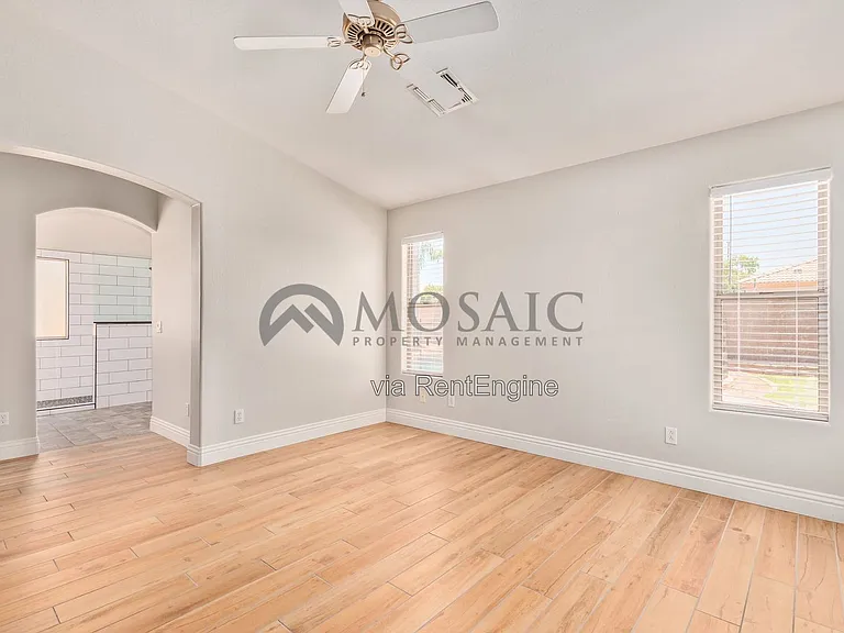 3381 E Flamingo Ct — Photo 18