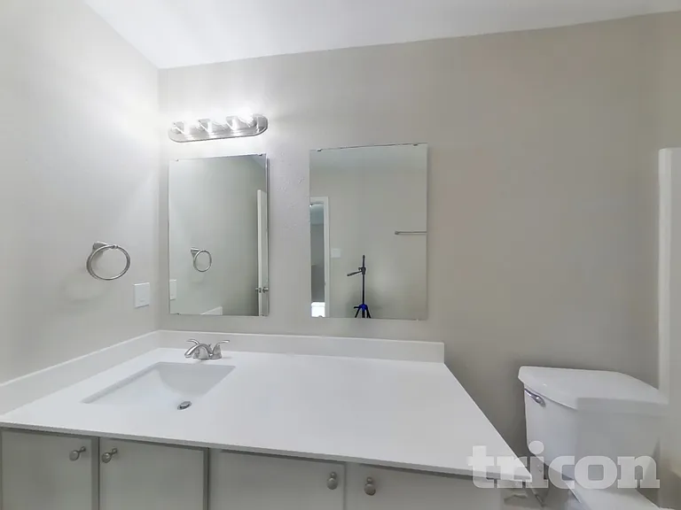 12724 Frank Wiley Ln — Photo 15