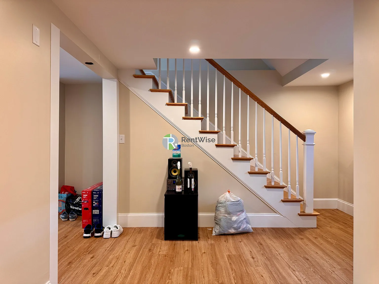 46 Bromfield Rd — Photo 2