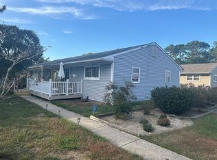 8 Cooper Dr, Somers Point, NJ 08244