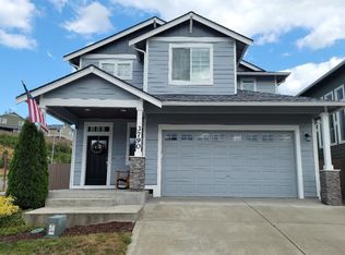 3790 Portside Dr, Bremerton, WA 98312