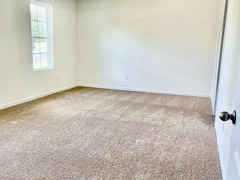 948 Brentwood Park Ln — Photo 16