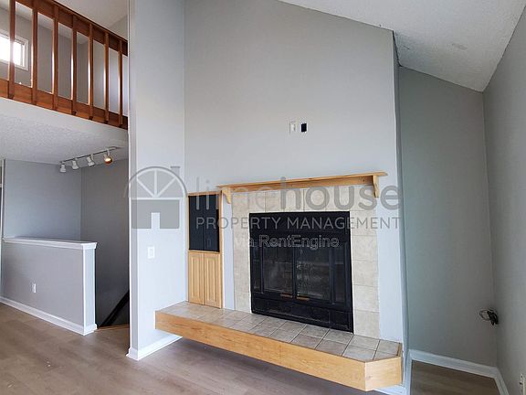 4th image of 1944 E Ocean View Ave APT B