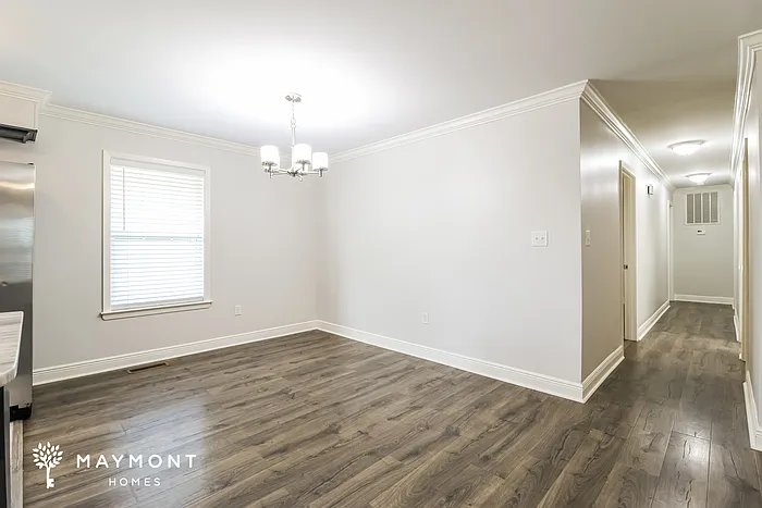 3 bed, 2.0 bath, 1800 sqft, $1,625 — Photo 4