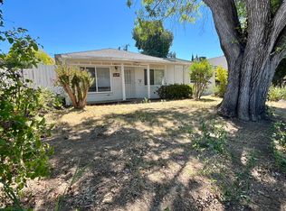 5649 Johns Dr, Sacramento, CA 95822