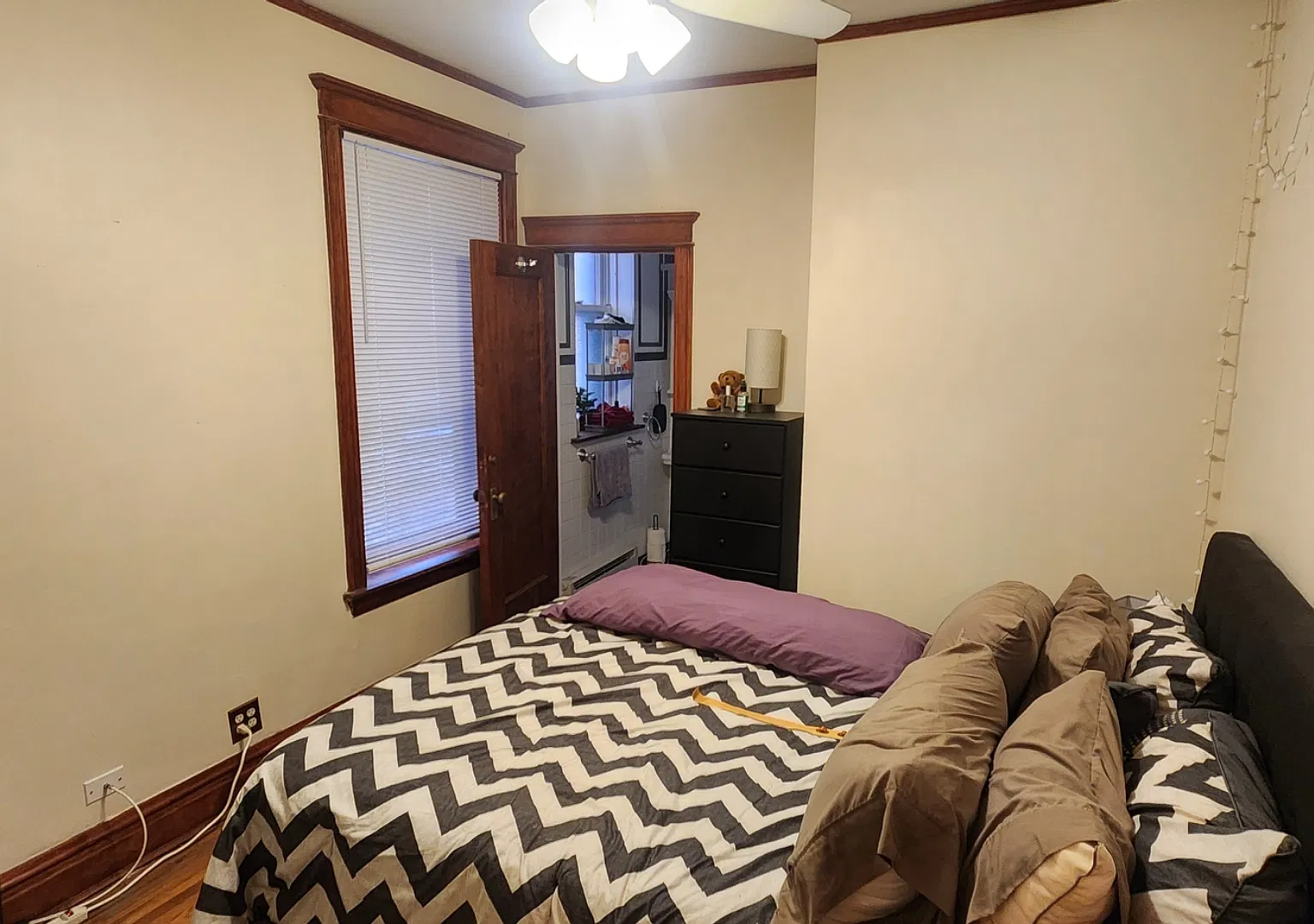 3 bed, 1800 sqft, $2,950 — Photo 1