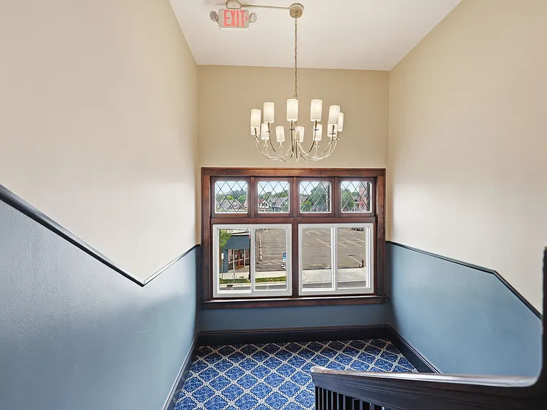2107 Hennepin Ave #11 — Photo 7