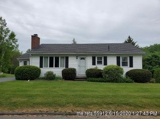 27 Thompson Rd, Veazie, ME 04401