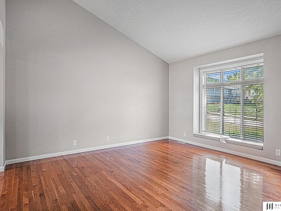 4th image of 1306 Sunshine Blvd
