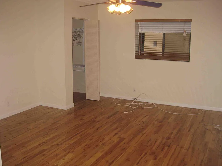 4730 SW 62nd Way — Photo 12
