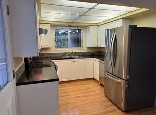 10834 84th Ave, Delta, BC V4C 2L4