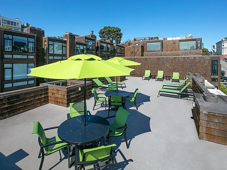 Telegraph Hill — Photo 3