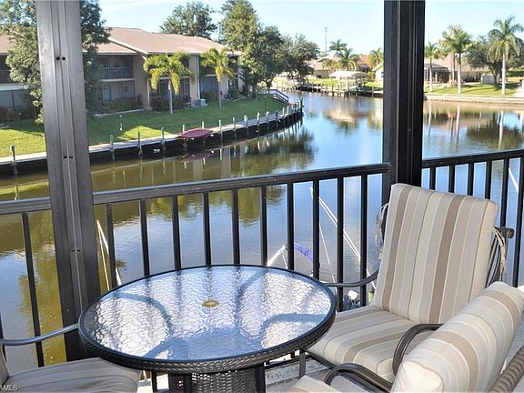 5th image of 4718 SW 12th Pl APT 209