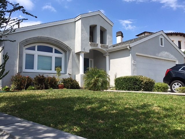 1st image of 725 Southshore Dr