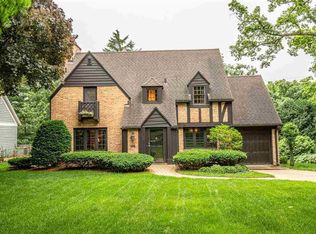 4145 Mandan Cres, Madison, WI 53711