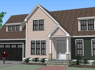 86 Forest St, Reading, MA 01867