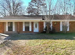 15425 Woody Dr, Gulfport, MS 39503