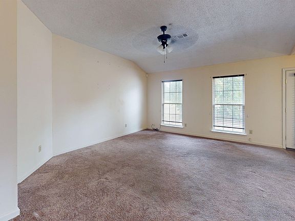 2nd image of 396 County Road 652