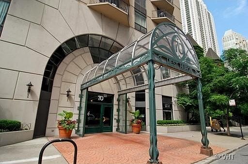 2nd image of 70 W Huron St APT 2510