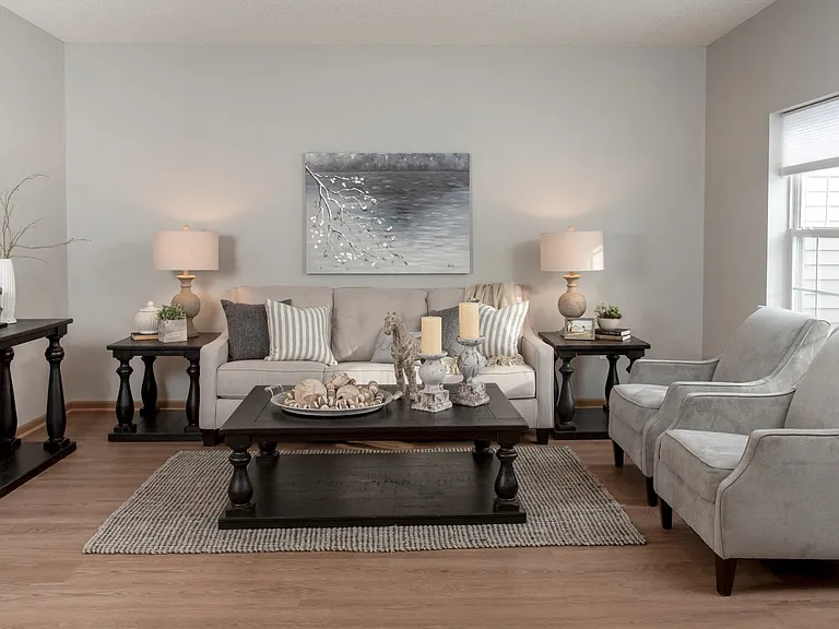 Cedar Pointe Townhomes — Photo 8