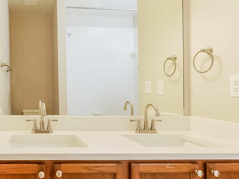 4004 Sonoma Dr — Photo 11