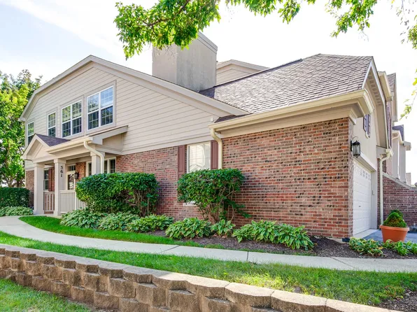 561 Saddlebrook Ln #0, Vernon Hills, IL 60061