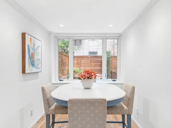 267 West 71st Street image 4 of 17