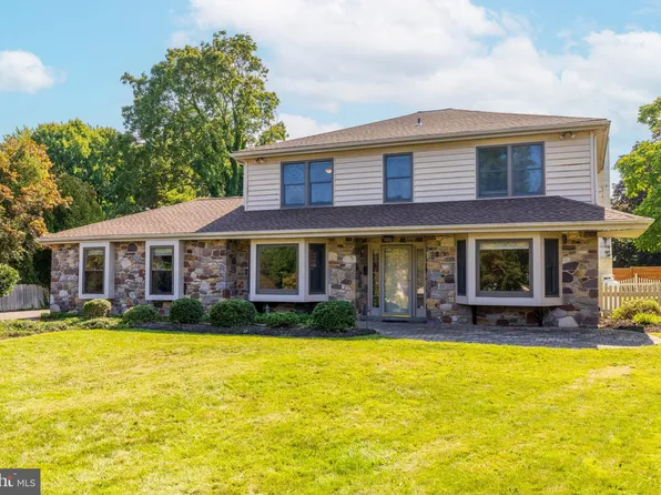 544 Partridge Ct, Blue Bell, PA 19422