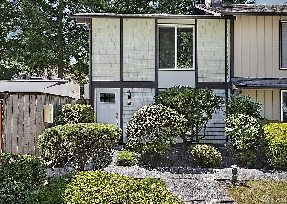 1st image of 1717 150th Ave SE APT 14