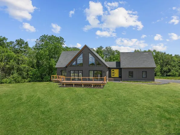 55 Canimi Way, Kingston, NY 12401