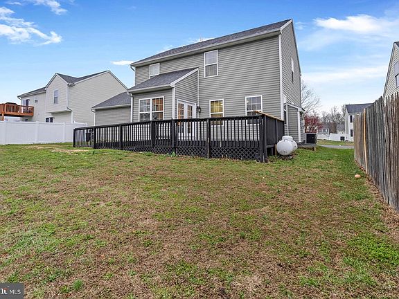 4th image of 162 Job Rd