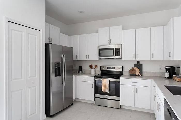 37711 Leafside Ln — Photo 18