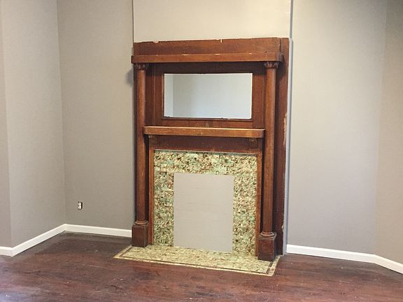 5th image of 1652 N Saint Louis Ave APT 3