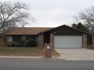 900 Indian Trl, Harker Heights, TX 76548