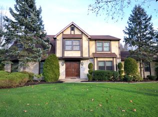 1543 Fulton Dr, Maple Glen, PA 19002